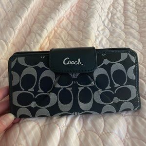 Coach wallet & wristlet